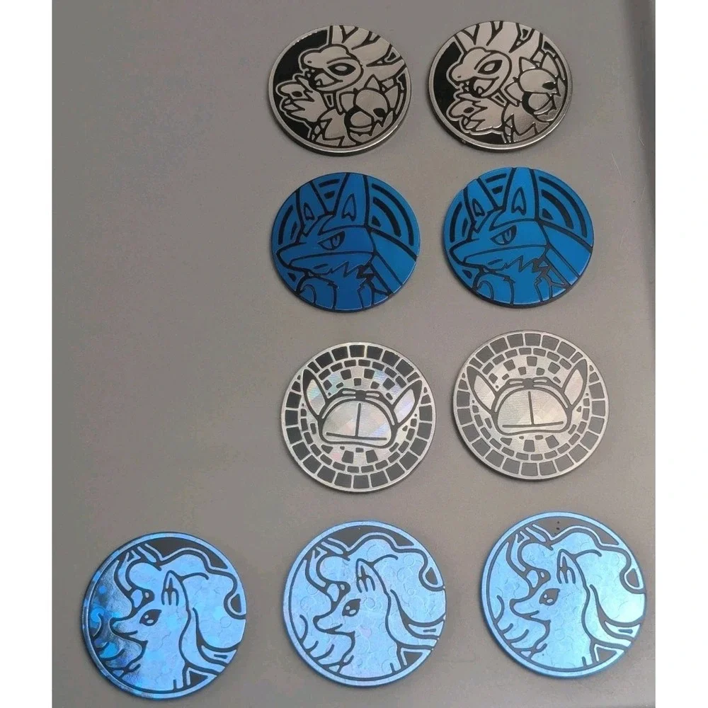 Pokémon TCG Coin Lot Holo Charizard Mew Eevee Lucario Vulpix 19‎ Total
